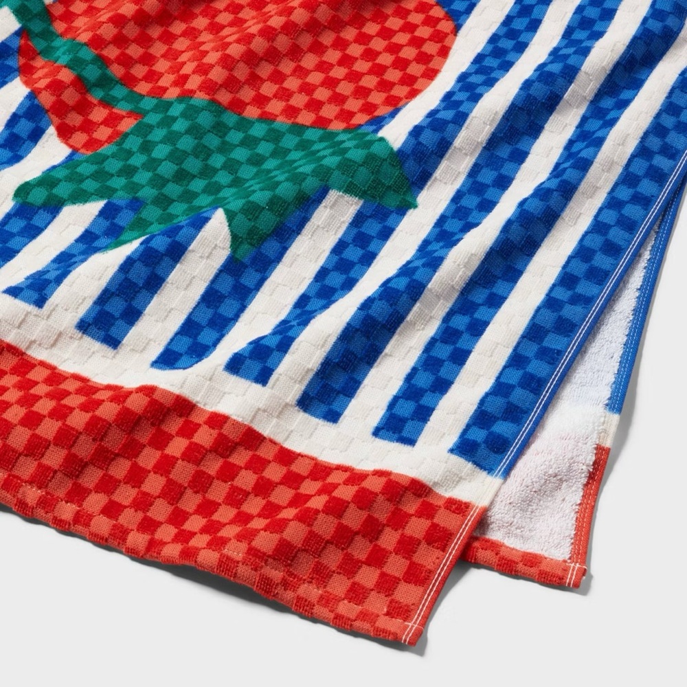 ROOM ESSENTIALS NWT tomato stripe beach towel -6’ - Picture 2 of 6